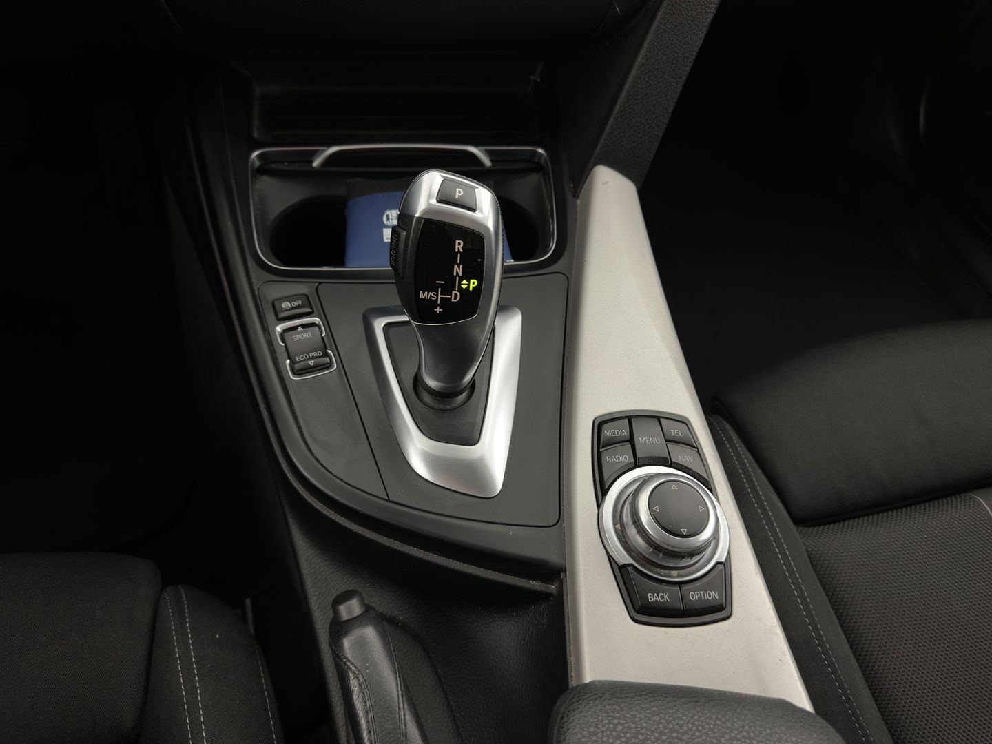 BMW 3 Serie Touring 316d Centennial Executive Aut. *FULL-LED | SPORT-SEATS | NAVI-FULLMAP | ECC | PDC | CRUISE | 16''ALU*