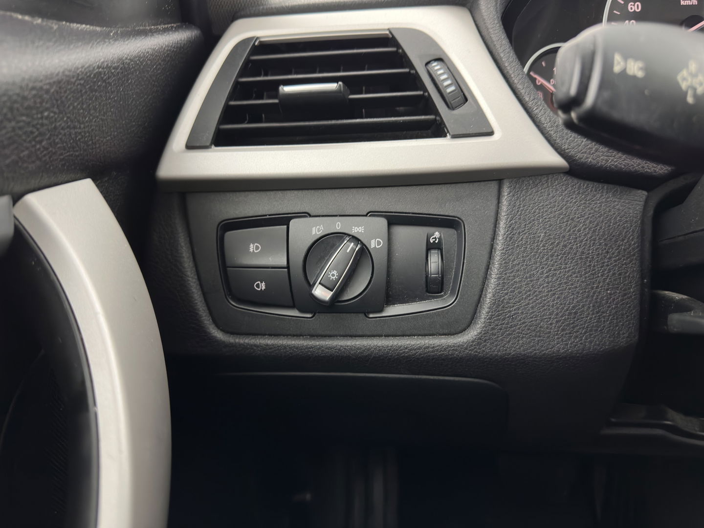 BMW 3 Serie Touring 316d Centennial Executive Aut. *FULL-LED | SPORT-SEATS | NAVI-FULLMAP | ECC | PDC | CRUISE | 16''ALU*