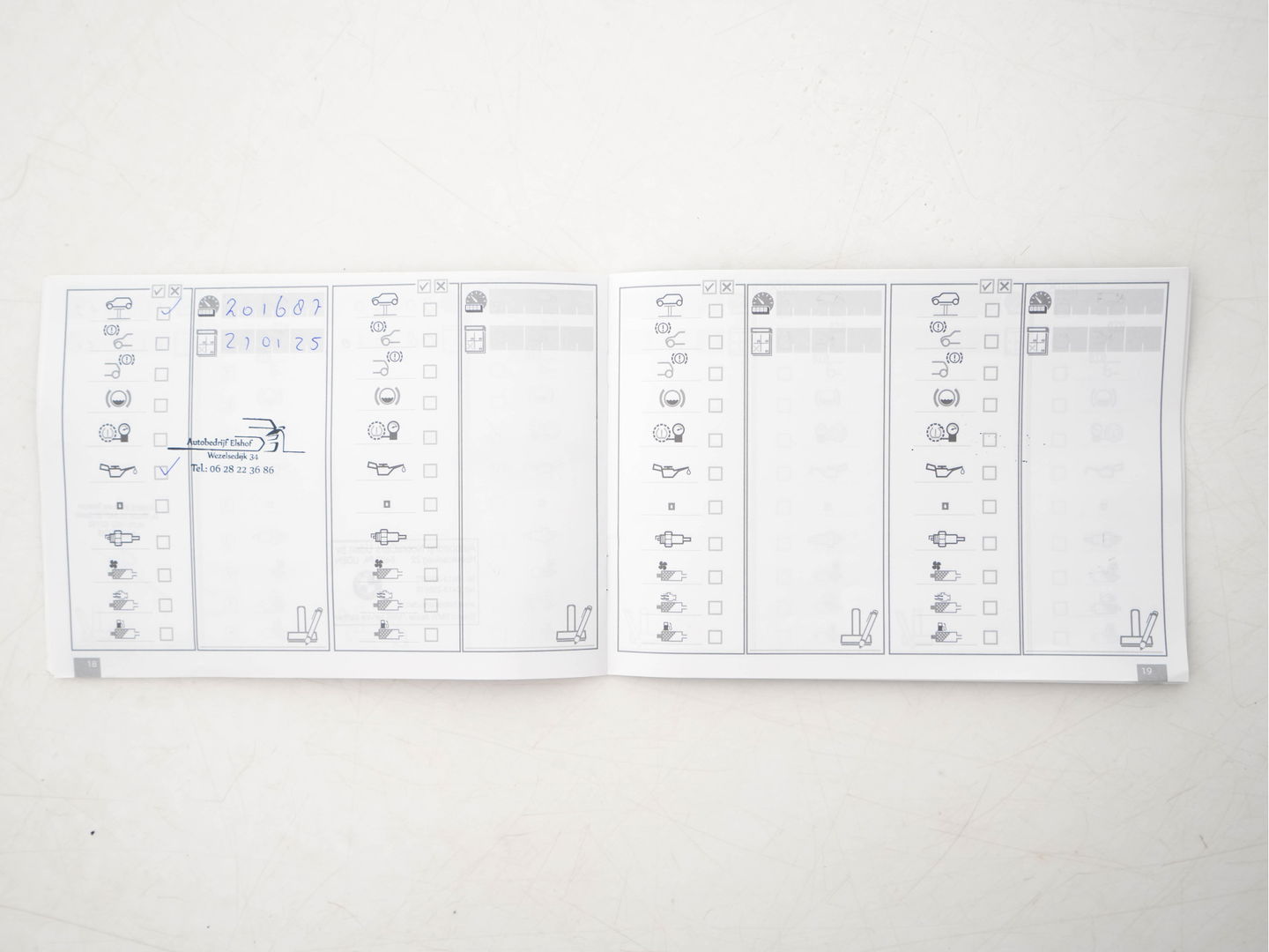 MINI Countryman 2.0 Cooper SD ALL4 Pepper *PANO | LEATHER | BI-XENON | NAVI-FULLMAP | HEATED-COMFORTSEATS | ECC | HEATED-SEATS | PDC | CRUISE | TOWBAR | 17''ALU*