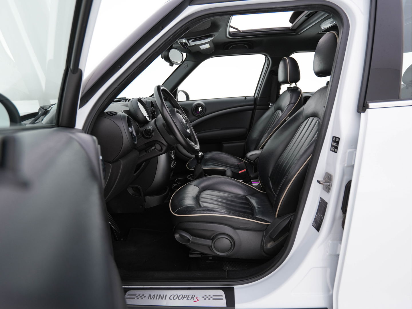 MINI Countryman 2.0 Cooper SD ALL4 Pepper *PANO | LEATHER | BI-XENON | NAVI-FULLMAP | HEATED-COMFORTSEATS | ECC | HEATED-SEATS | PDC | CRUISE | TOWBAR | 17''ALU*