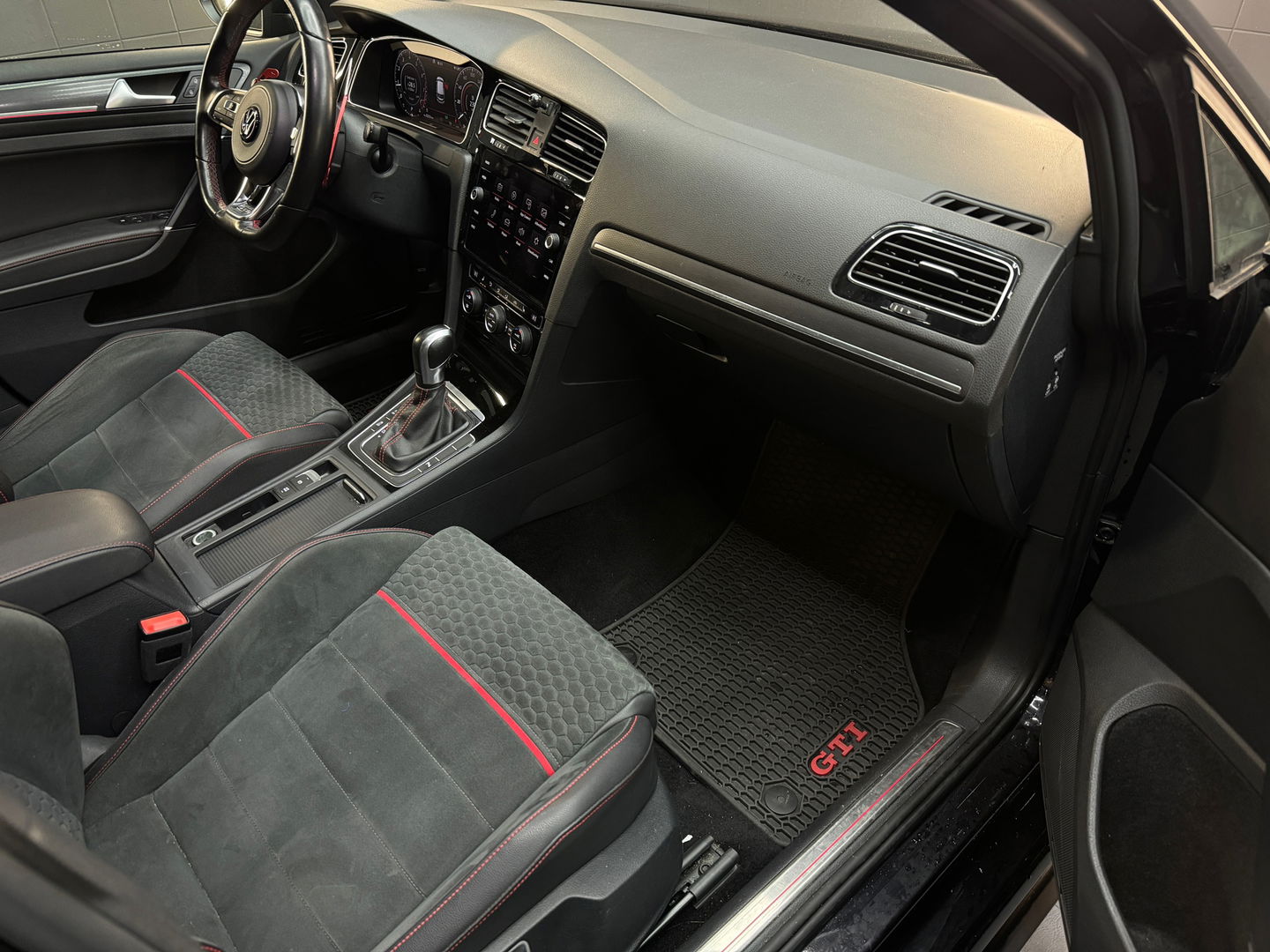 Volkswagen Golf 2.0 TSI GTI Performance Pano|Keyles|Dynaudio