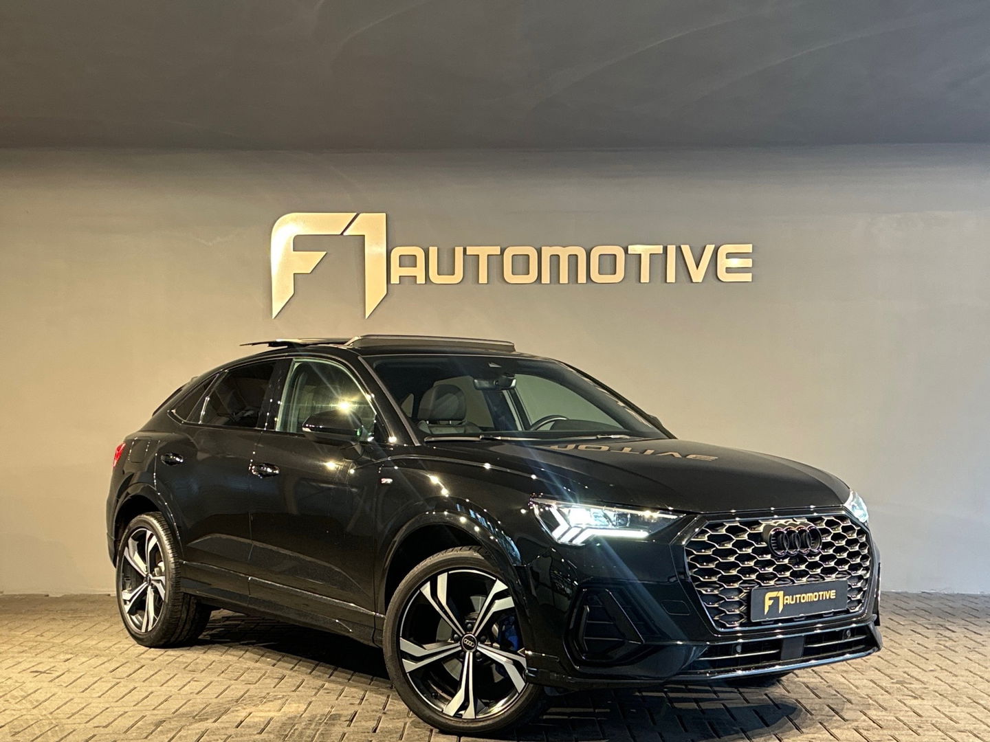 Audi Q3 Sportback 45 TFSI e 2X S Line Pano|Sfeer|Camera|Leer