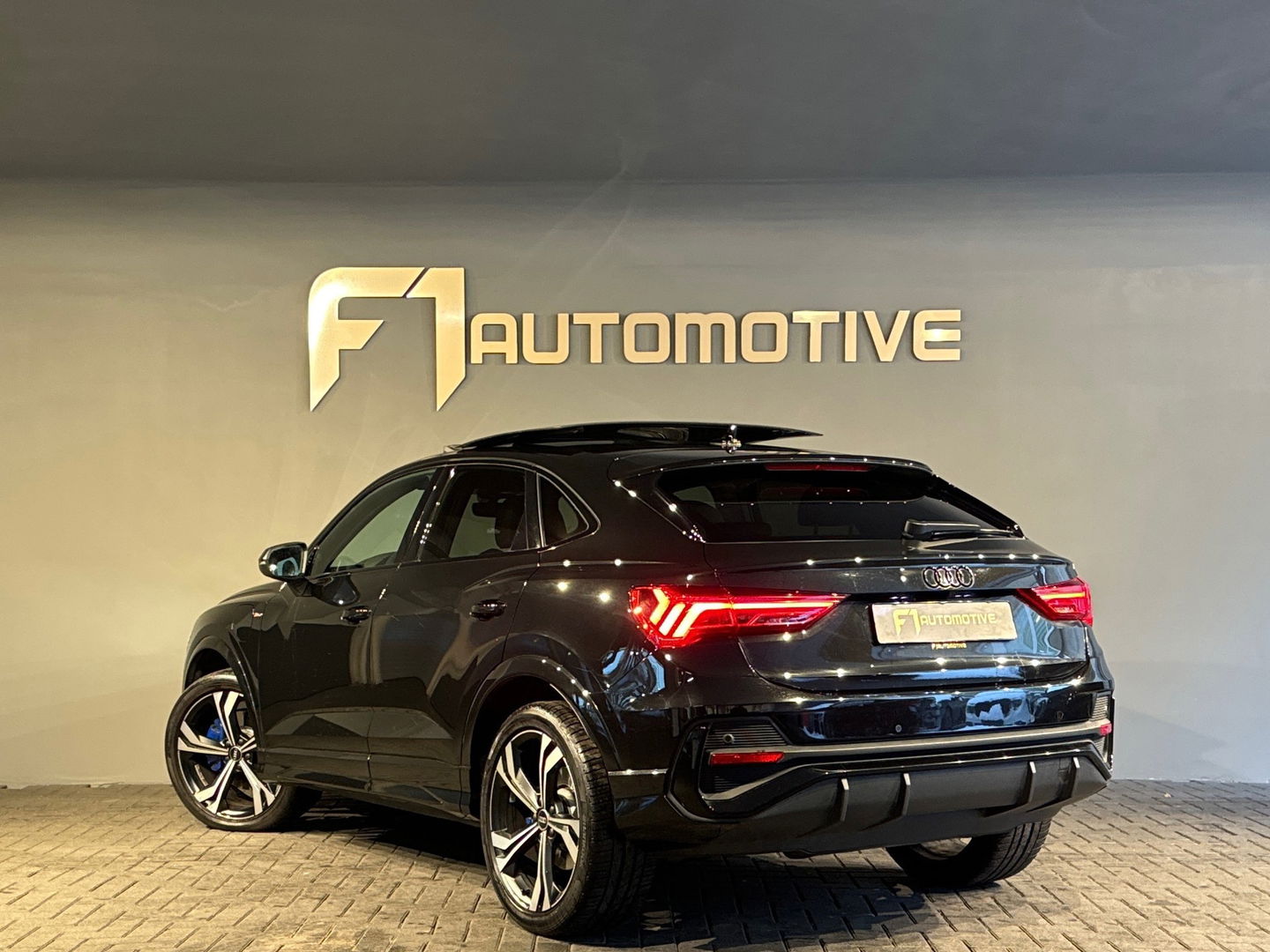 Audi Q3 Sportback 45 TFSI e 2X S Line Pano|Sfeer|Camera|Leer