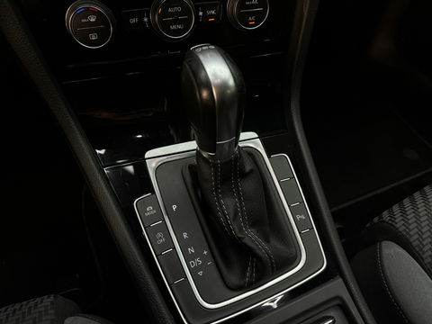 Volkswagen Golf Variant 1.5 TSI Highline R Line Pano|Trekhaak