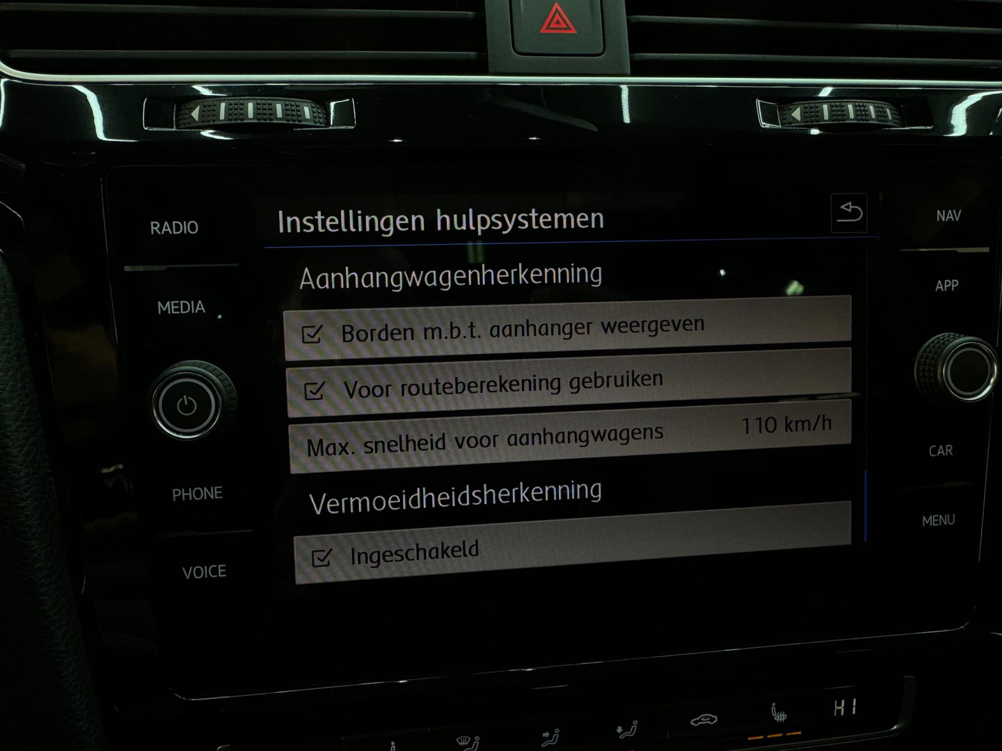 Volkswagen GOLF Variant 1.5 TSI Highline R Line Pano|Trekhaak