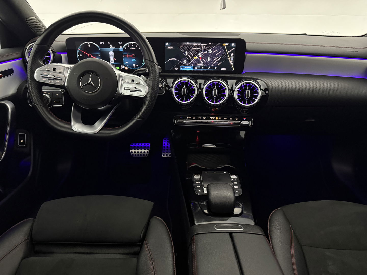 Mercedes-Benz CLA-Klasse 250 e AMG | SOH 92% | Pano | Sfeer | Virtual | Camera | Cruise | Navi | Stoelverw. | Keyless | NAP