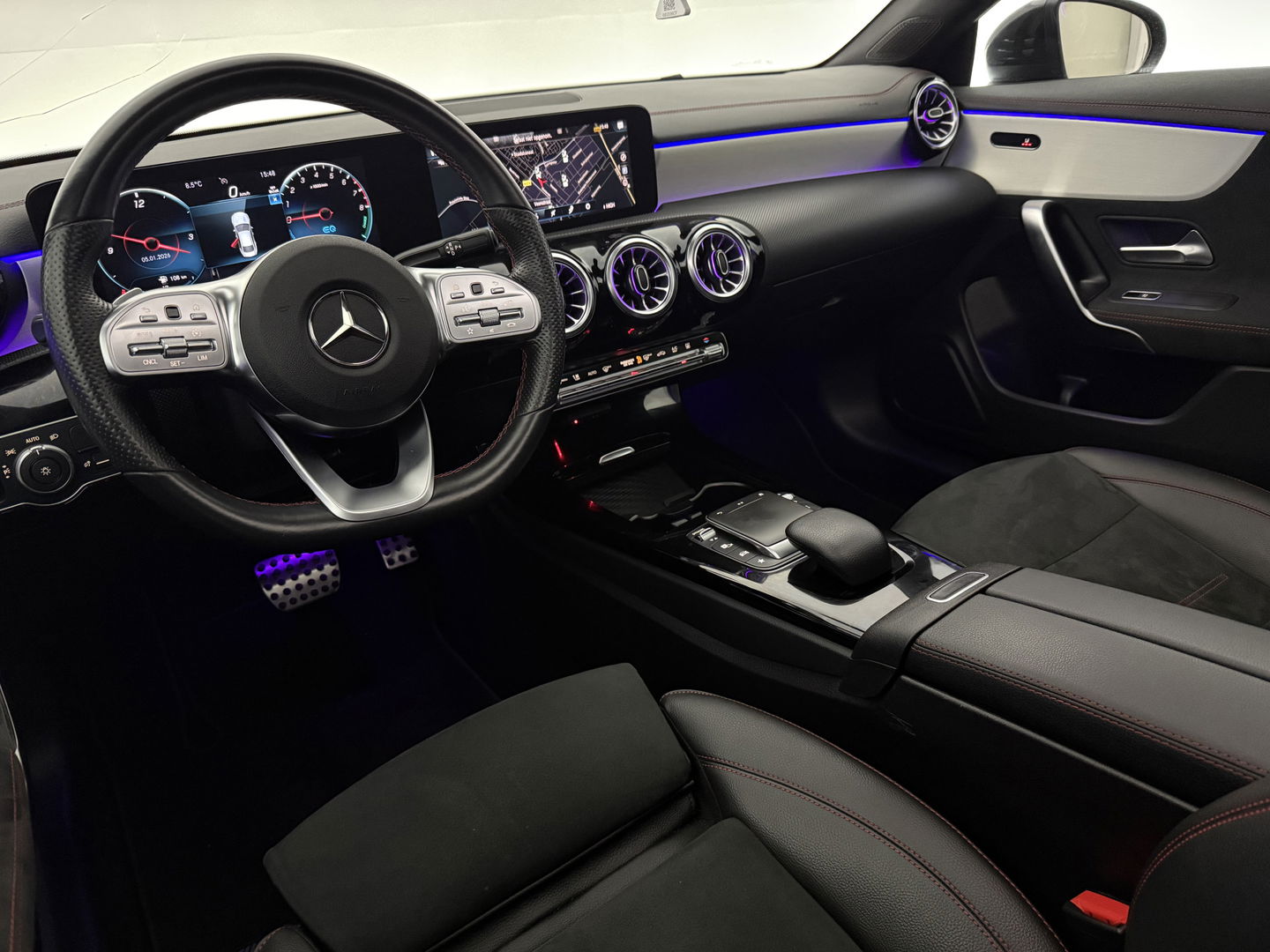 Mercedes-Benz CLA-Klasse 250 e AMG | SOH 92% | Pano | Sfeer | Virtual | Camera | Cruise | Navi | Stoelverw. | Keyless | NAP