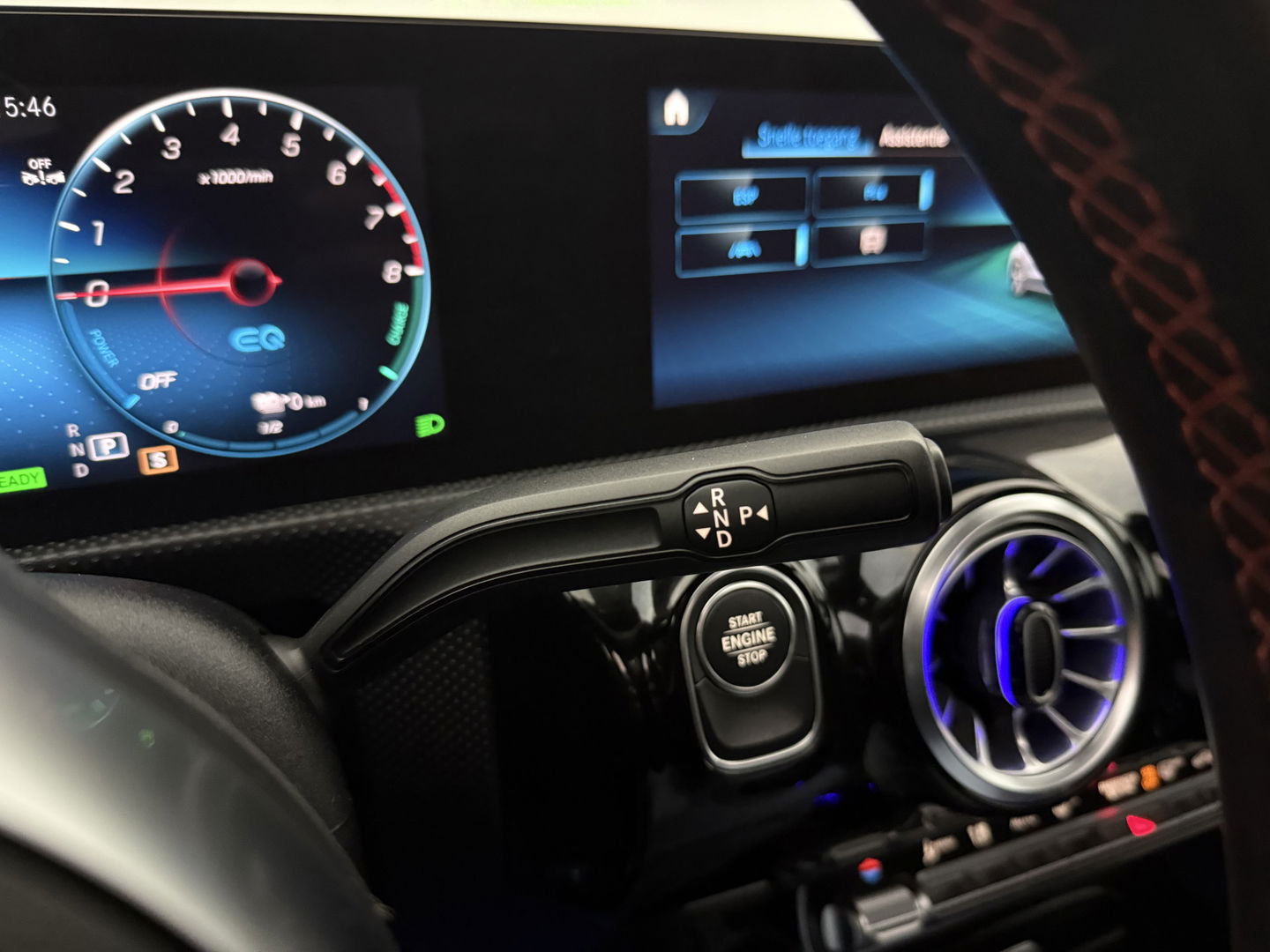 Mercedes-Benz CLA-Klasse 250 e AMG | SOH 92% | Pano | Sfeer | Virtual | Camera | Cruise | Navi | Stoelverw. | Keyless | NAP