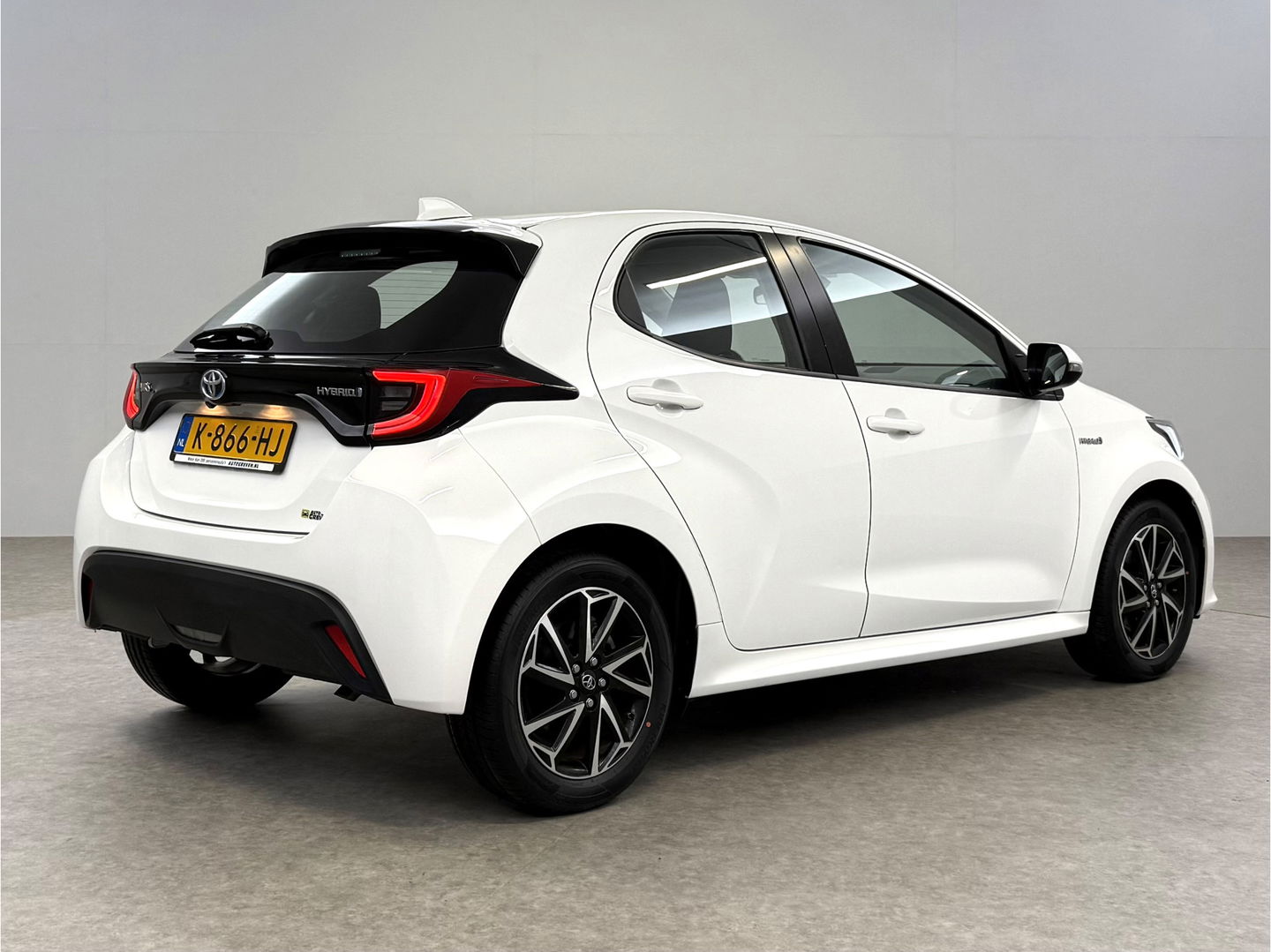 Toyota Yaris 1.5 Hybrid Dynamic | Camera | Carplay | Cruise | LED | NAP