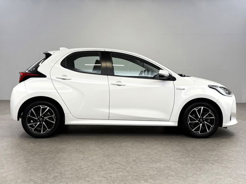 Toyota Yaris 1.5 Hybrid Dynamic | Camera | Carplay | Cruise | LED | NAP