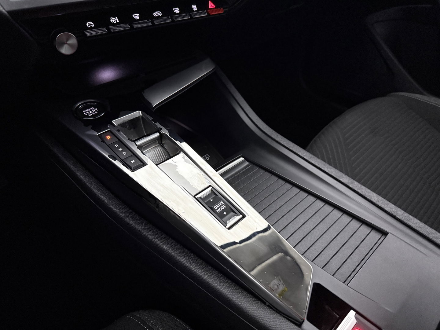 Peugeot 308 1.2 PureTech | Virtual | Carplay | Cruise | Parkeersens. | Navi | NAP