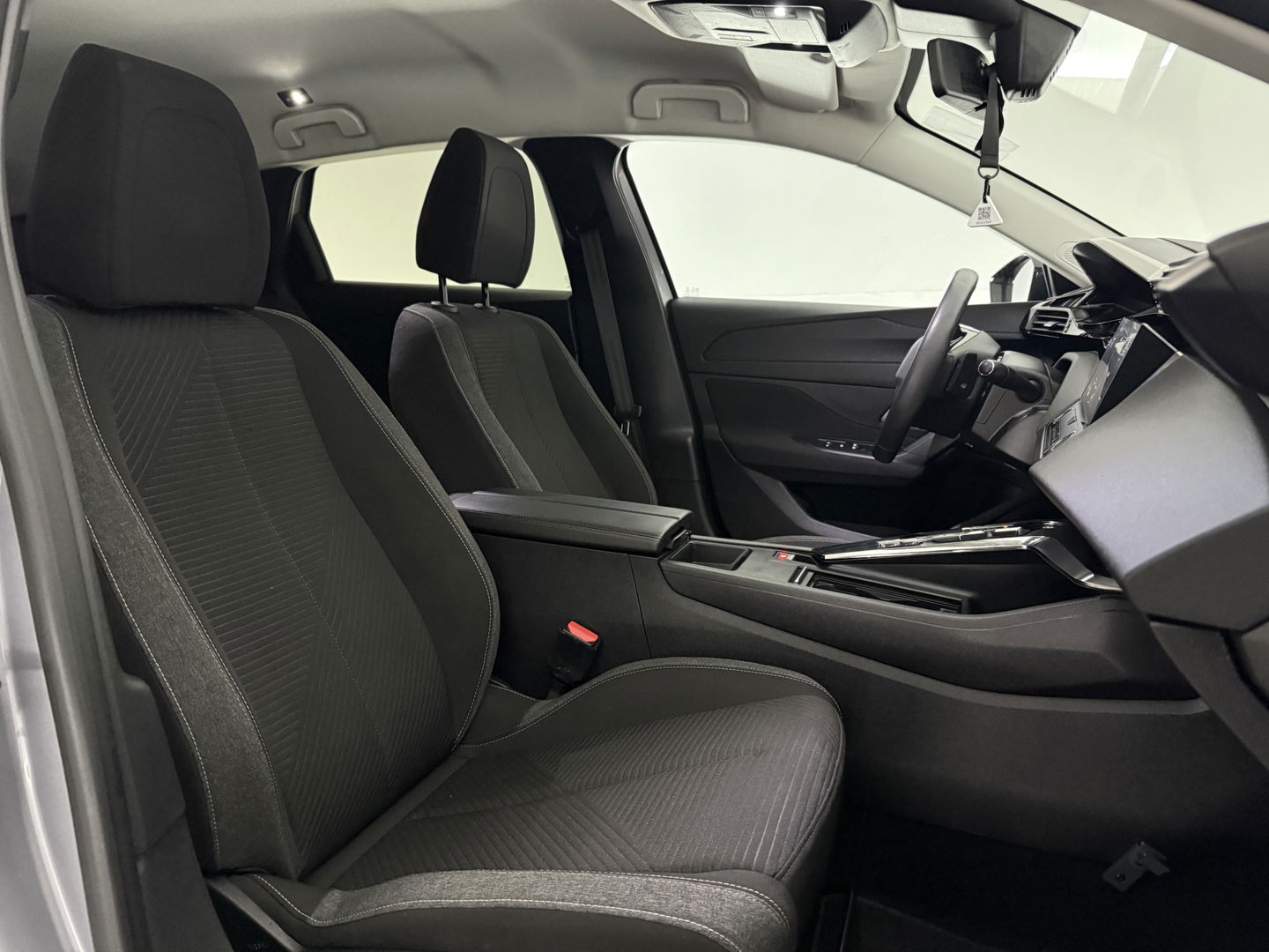 Peugeot 308 1.2 PureTech | Virtual | Carplay | Cruise | Parkeersens. | Navi | NAP