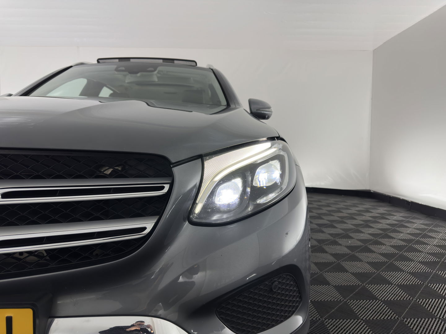 Mercedes-Benz GLC 220d 4MATIC Premium Plus (INCL-BTW) *PANO | LEATHER | FULL-LED | MEMORY-PACK | TOPVIEW | BLINDSPOT | HEATED-COMFORTSEATS | NAVI-FULLMAP | ECC | PDC | CRUISE | SHIFTPADDLES | TOWBAR | 18''ALU*
