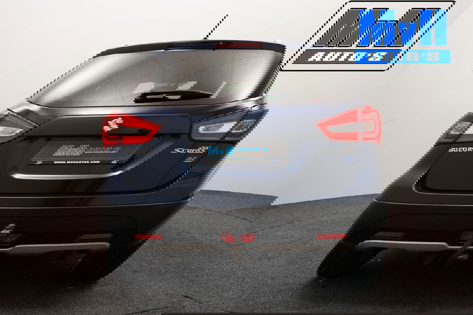 Suzuki S-Cross 1.0 Boosterjet Exclusive|TREKH|LED|CAMERA|NAP