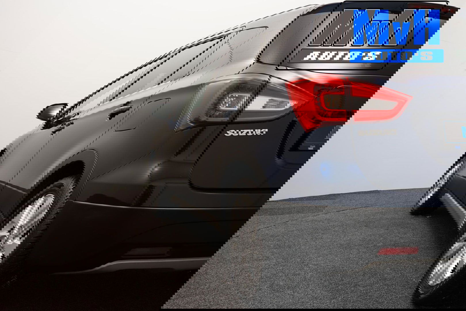 Suzuki S-Cross 1.0 Boosterjet Exclusive|TREKH|LED|CAMERA|NAP