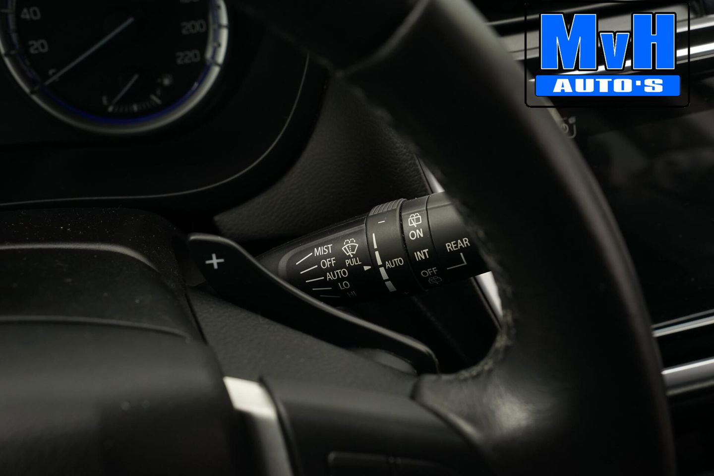 Suzuki S-Cross 1.0 Boosterjet Exclusive|TREKH|LED|CAMERA|NAP