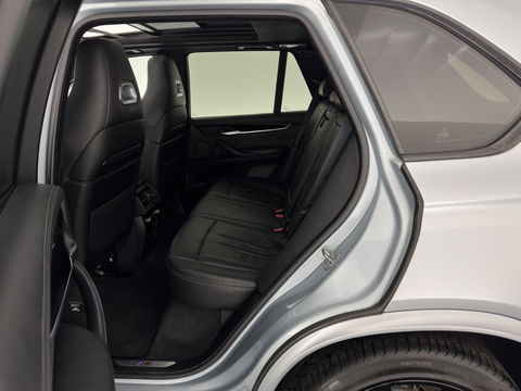 BMW X5 M Aut. *PANO | HEAD-UP | LEATHER | FULL-LED | NAVI-FULLMAP | MEMORY-PACK | HARMAN/KARDON-AUDIO | KEYLESS | CAMERA | HEATED-COMFORTSEATS | SHIFTPADDLES | TOWBAR | 20''ALU*