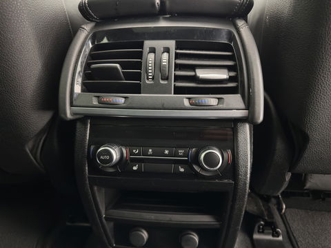 BMW X5 M Aut. *PANO | HEAD-UP | LEATHER | FULL-LED | NAVI-FULLMAP | MEMORY-PACK | HARMAN/KARDON-AUDIO | KEYLESS | CAMERA | HEATED-COMFORTSEATS | SHIFTPADDLES | TOWBAR | 20''ALU*