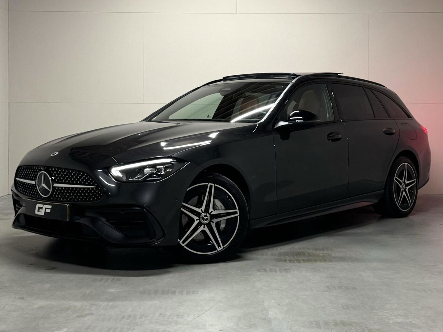 Mercedes-Benz C-Klasse Estate 300e AMG Pano Burmester 360° HUD Trekh. NAP