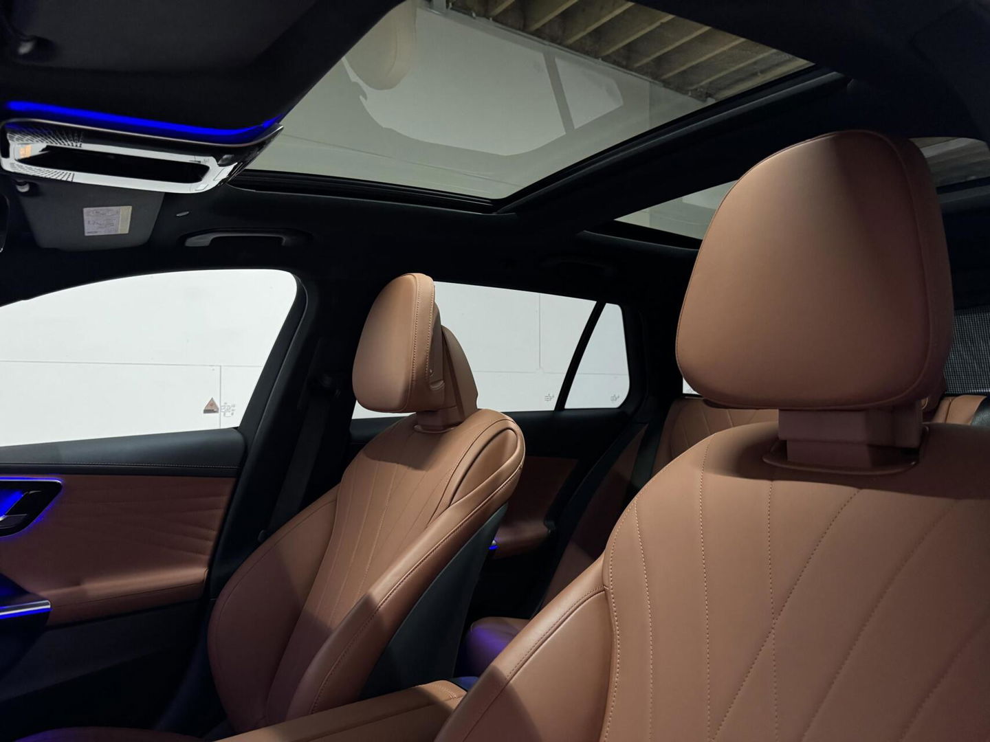 Mercedes-Benz C-Klasse Estate 300e AMG Pano Burmester 360° HUD Trekh. NAP