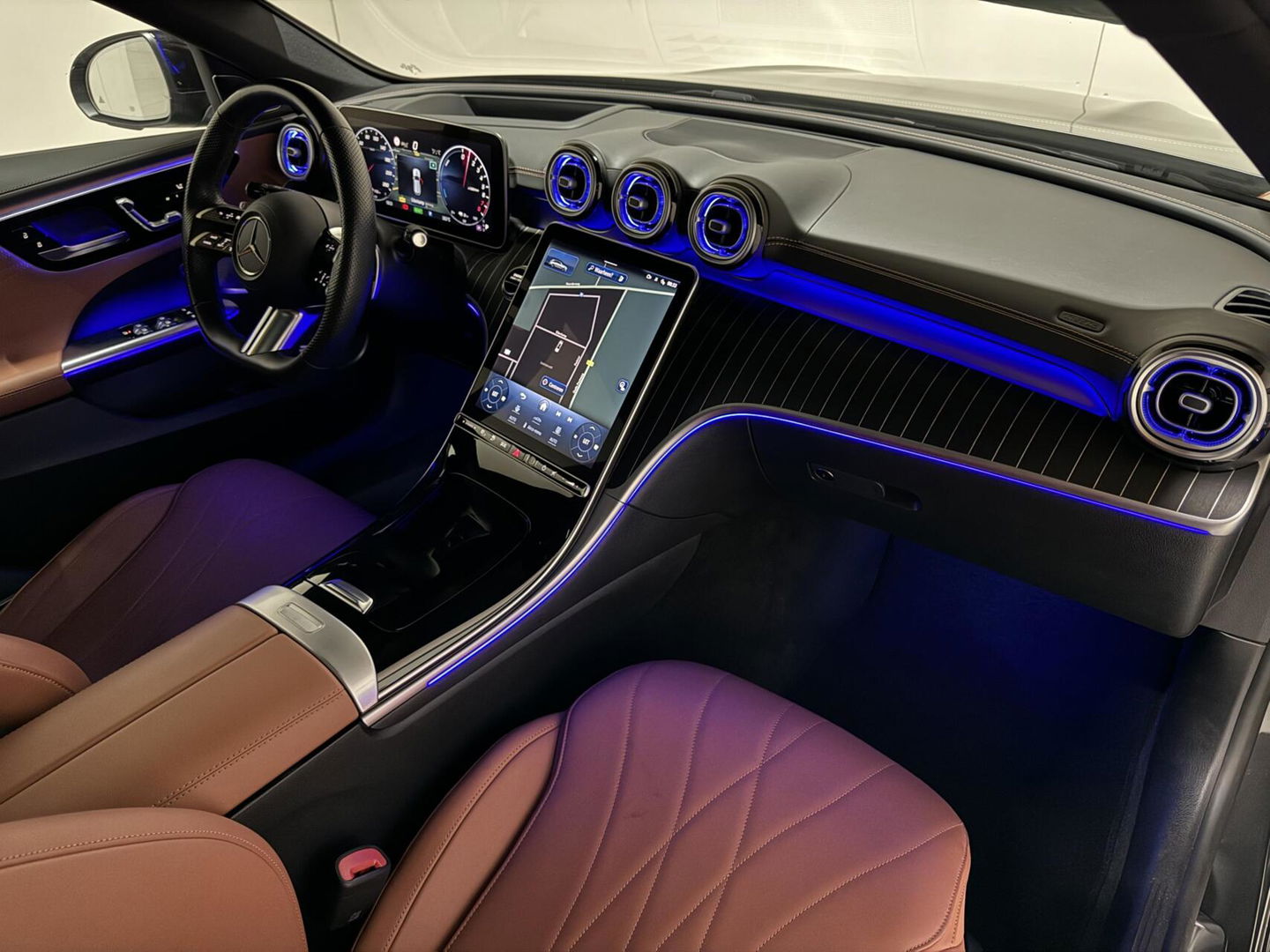 Mercedes-Benz C-Klasse Estate 300e AMG Pano Burmester 360° HUD Trekh. NAP