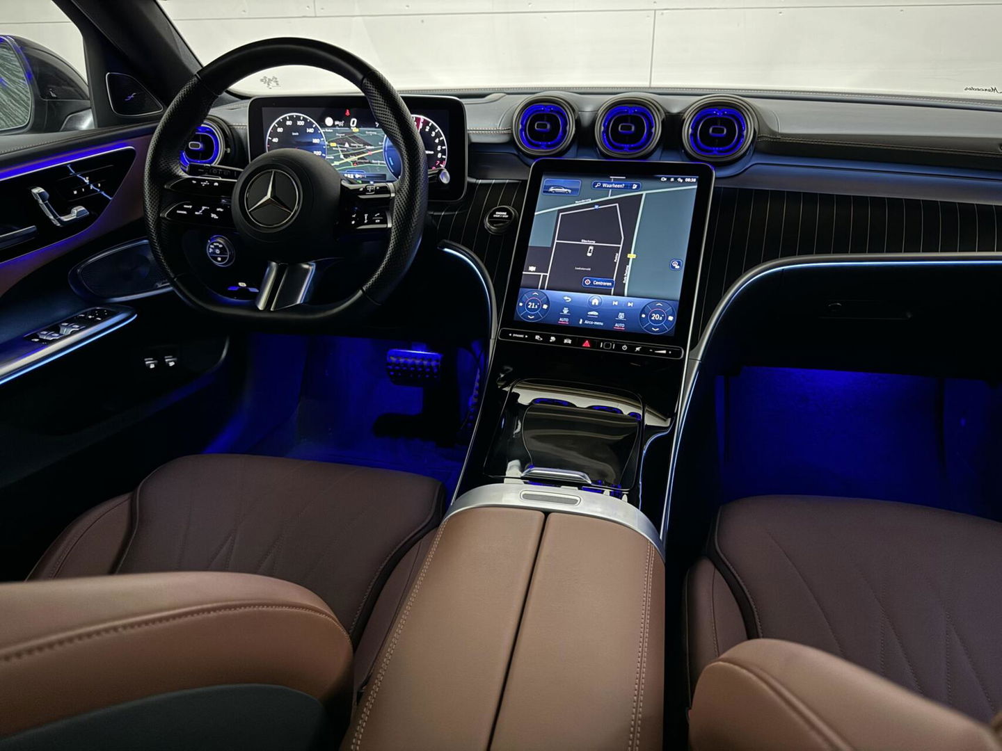 Mercedes-Benz C-Klasse Estate 300e AMG Pano Burmester 360° HUD Trekh. NAP