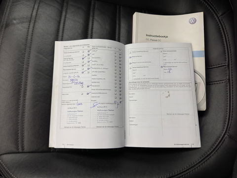 Volkswagen CC 1.8 TSI Aut. *LEATHER | BI-XENON | HEATED-SPORTSEATS | NAVI-FULLMAP | ECC | PDC | CRUISE | SHIFTPADDLES | PRIVACY-GLASS | TOWBAR | 18''ALU*