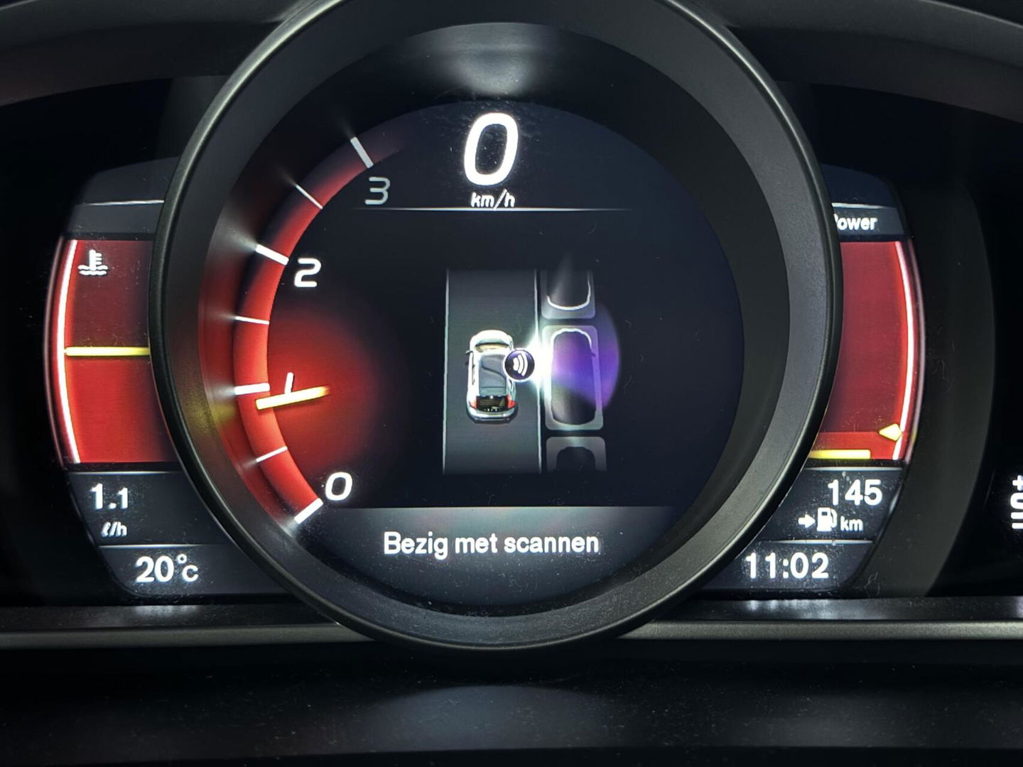 Volvo V40 2.0 T4 R-Design Pano Leer Camera Cruise Navi Trekh. NAP