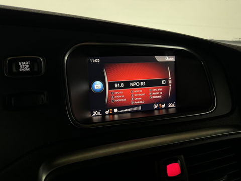 Volvo V40 2.0 T4 R-Design Pano Leer Camera Cruise Navi Trekh. NAP