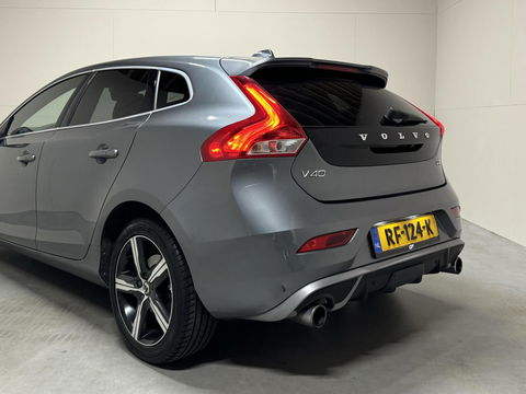 Volvo V40 2.0 T4 R-Design Pano Leer Camera Cruise Navi Trekh. NAP