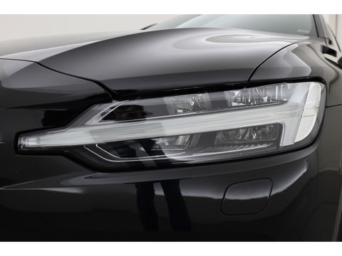 Volvo V60 2.0 T6 Plug-in hybrid AWD Plus Bright | Pilot Ass. | Blis | H&K | Elek. stoel met mem. | Stuur- & 4x stoelverw. |