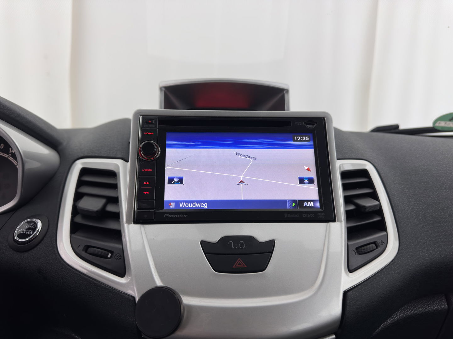 Ford Fiesta 1.6 TDCi ECOnetic Titanium *LEATHER-FABRIC | NAVI-FULLMAP | HEATED-COMFORTSEATS | ECC | PDC | CRUISE | PRIVACY-GLASS | 14''ALU*