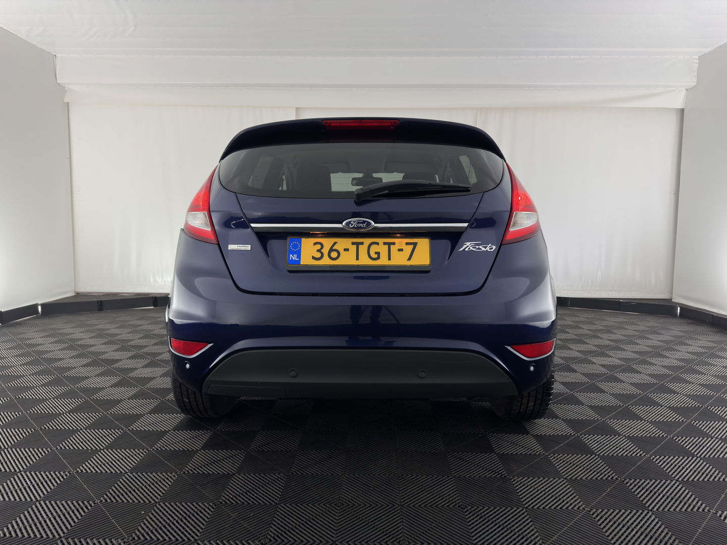 Ford Fiesta 1.6 TDCi ECOnetic Titanium *LEATHER-FABRIC | NAVI-FULLMAP | HEATED-COMFORTSEATS | ECC | PDC | CRUISE | PRIVACY-GLASS | 14''ALU*