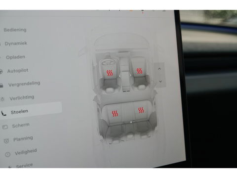 Tesla Model 3 283pk MJ2024 Nieuw model Autopilot Zwart leder Stoelverwarming Camera NLauto 1e eigenaar