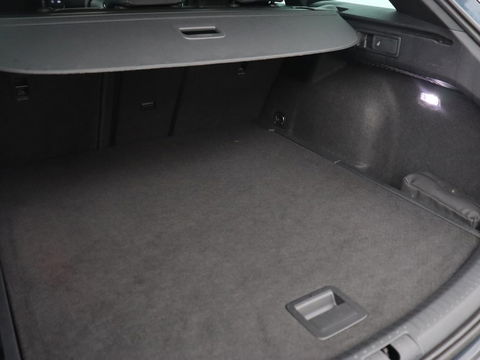 CUPRA Leon 2.0 TSI Cup | 310pk | Trekhaak | Stoel & stuurverwarming | Carplay | Leder | Adaptive cruise | 19'' | CUP Sportstoelen | Navigatie | Full LED | Keyless | Sfeerverlichting