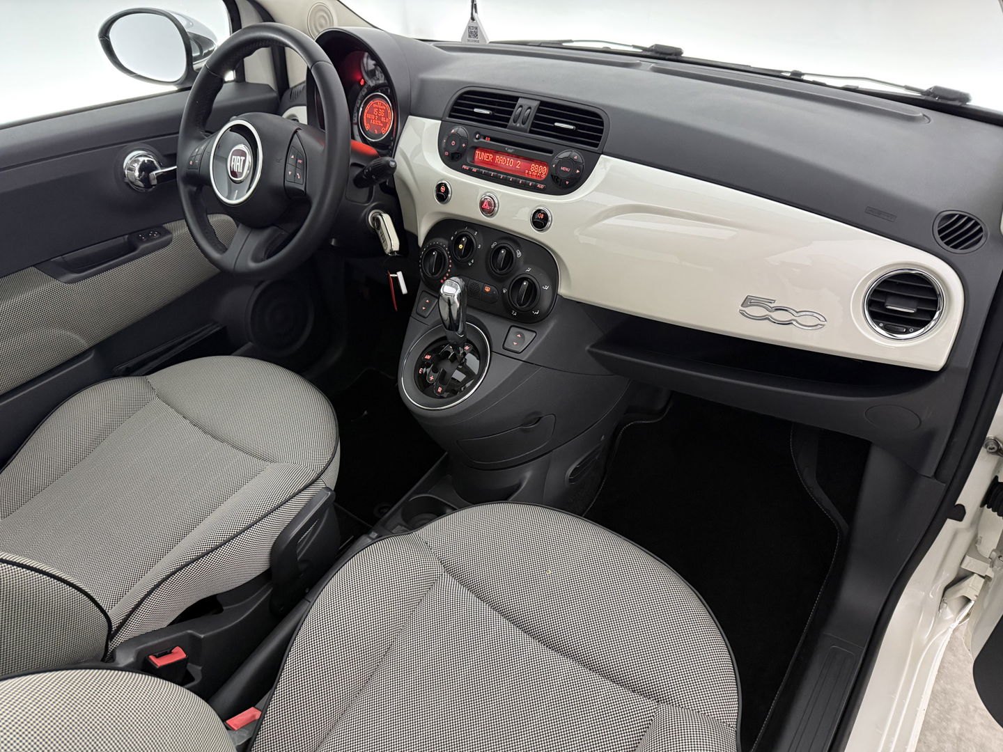 Fiat 500 1.2 Lounge | Aut. | Panoramadak | Airco