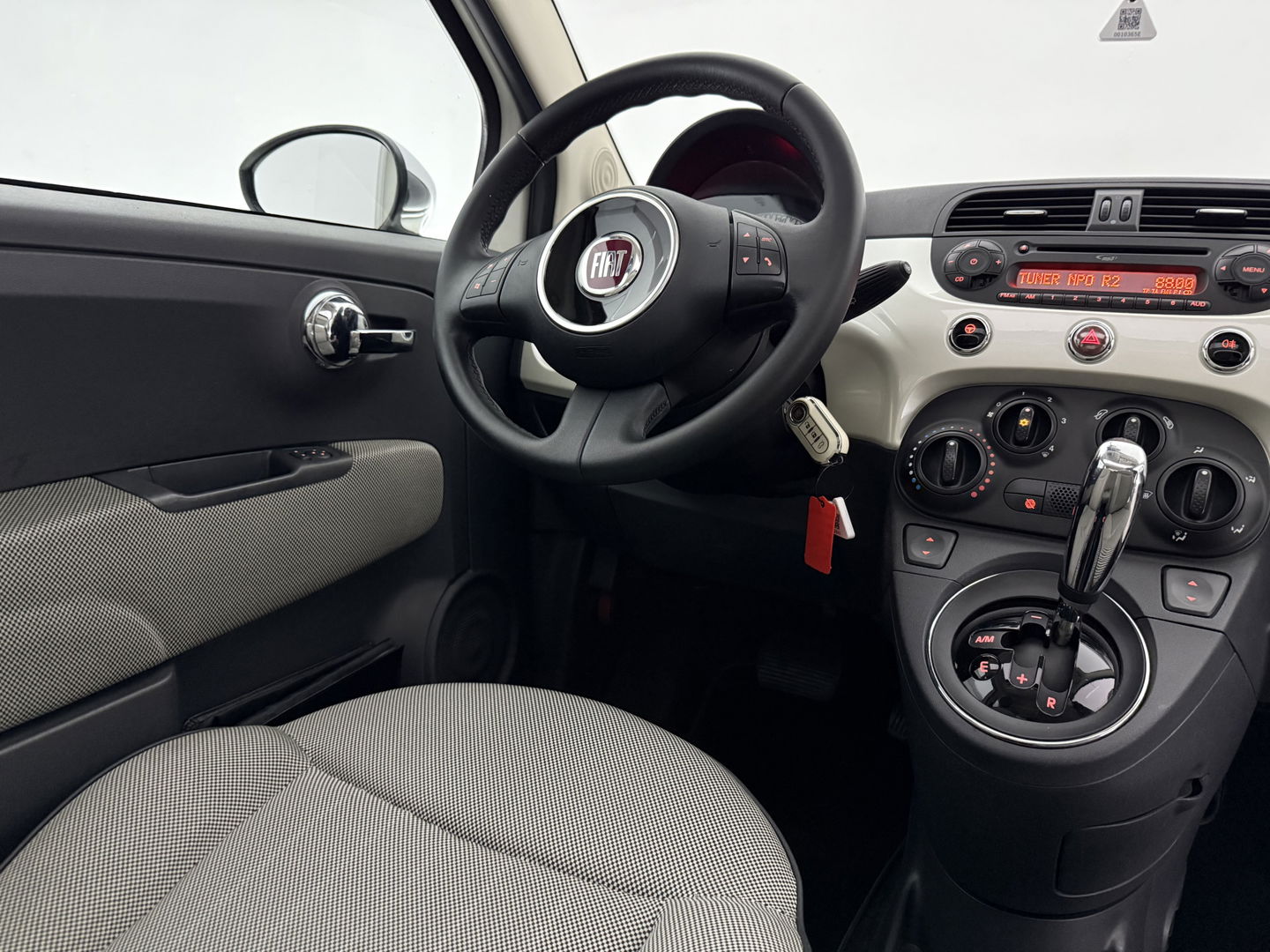 Fiat 500 1.2 Lounge | Aut. | Panoramadak | Airco