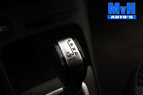 Renault Captur 1.3 TCe Intense|150PK|PANO|CAMERA|LED|TREKH