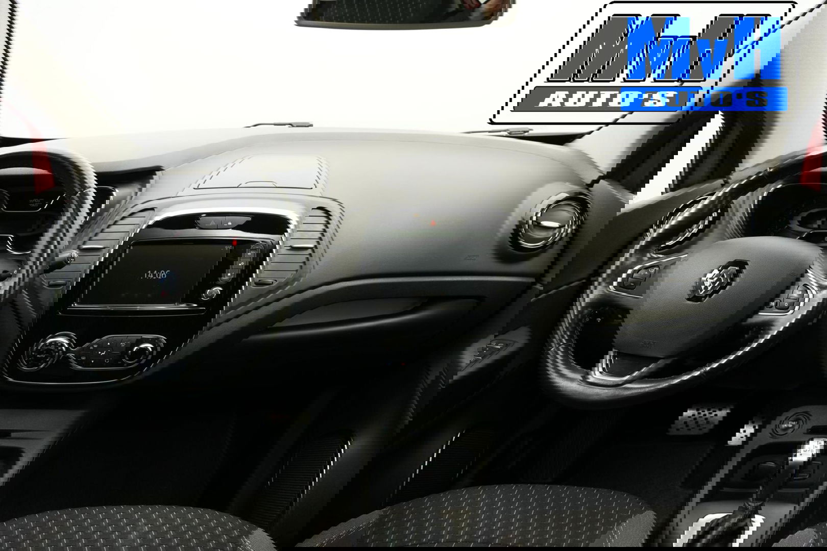 Renault Captur 1.3 TCe Intense|150PK|PANO|CAMERA|LED|TREKH