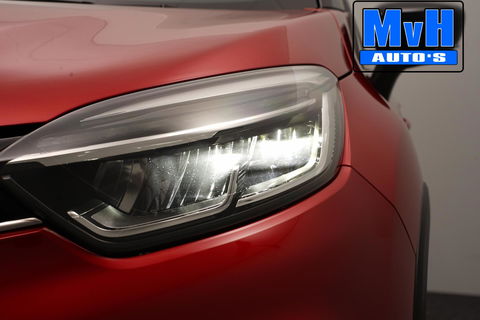 Renault Captur 1.3 TCe Intense|150PK|PANO|CAMERA|LED|TREKH