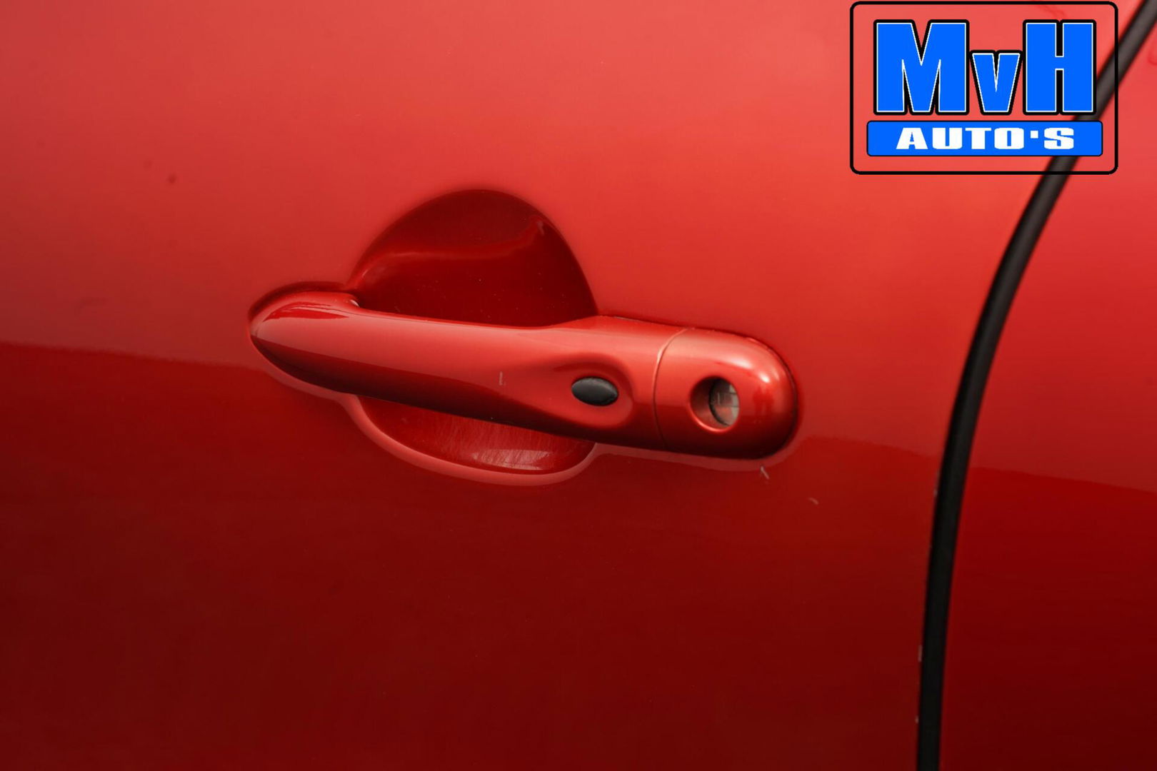 Renault Captur 1.3 TCe Intense|150PK|PANO|CAMERA|LED|TREKH