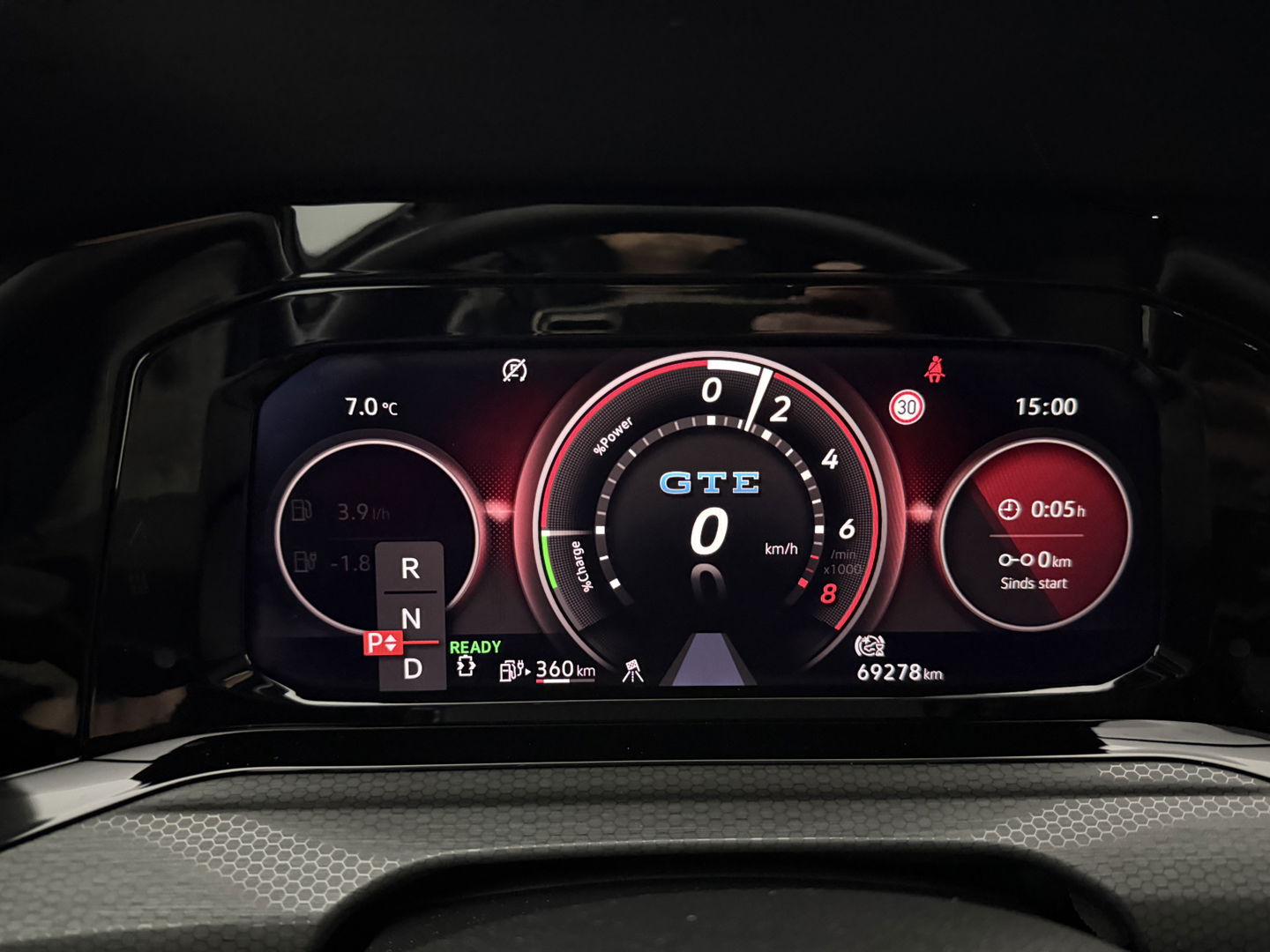 Volkswagen Golf 1.4 eHybrid GTE | SOH 95% | Virtual | Sfeer | Carplay | Adap. Cruise | Keyless | Parkeersens.