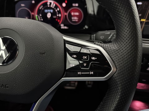 Volkswagen Golf 1.4 eHybrid GTE | SOH 95% | Virtual | Sfeer | Carplay | Adap. Cruise | Keyless | Parkeersens.