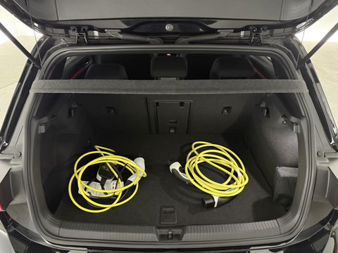 Volkswagen Golf 1.4 eHybrid GTE | SOH 95% | Virtual | Sfeer | Carplay | Adap. Cruise | Keyless | Parkeersens.