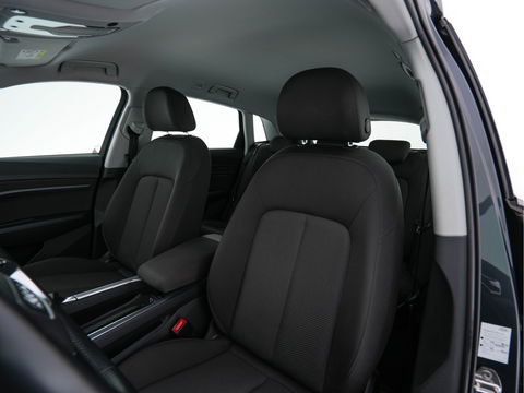 Audi e-tron 50 Quattro *ELECTRO-MOTOR AUDIBLE* Launch edition 71 kWh [ 3-Fase ] {SOH-100%} (INCL-BTW) Aut. *FULL-LED | DIGI-COCKPIT | NAVI-FULLMAP | HEATED-COMFORTSEATS | KEYLESS | AUDI-SOUND | SHIFT-PADDLES | ECC | PDC | CRUISE | 20''ALU*