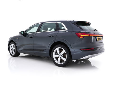 Audi e-tron 50 Quattro *ELECTRO-MOTOR AUDIBLE* Launch edition 71 kWh [ 3-Fase ] {SOH-100%} (INCL-BTW) Aut. *FULL-LED | DIGI-COCKPIT | NAVI-FULLMAP | HEATED-COMFORTSEATS | KEYLESS | AUDI-SOUND | SHIFT-PADDLES | ECC | PDC | CRUISE | 20''ALU*