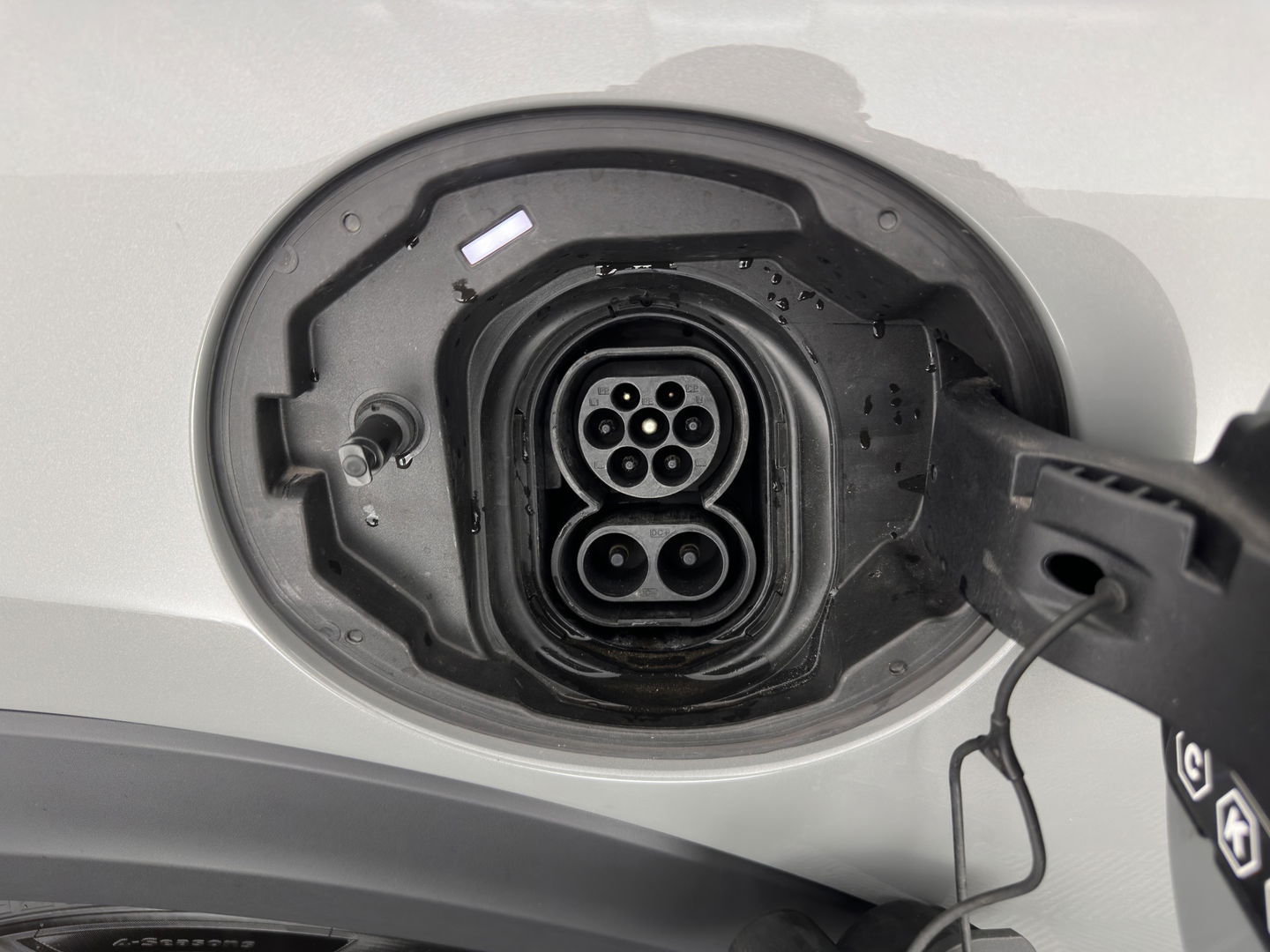 MINI Mini Electric Basic 33 kWh [ 3-Fase ] (SOH-100%) (INCL-BTW) Aut. *HEATPUMP | FULL-LED | SPORT-SEATS | NAVI-FULLMAP | DIGI-COCKPIT | DAB+ | ECC | CCS-FASTLOADER | UNION-JACK | KEYLESS | CRUISE | AMBIENT-LIGHT | 16''ALU*