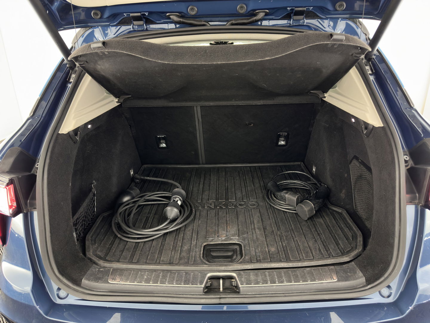 Lynk & Co 01 1.5 (Plug-In) (INCL-BTW) Aut. *PANO | FULL-LED | ADAPTIVE-CRUISE | MICROFIBRE | BLIND-SPOT | MEMORY-PACK | DIGI-COCKPIT | HEATED-SPORTSEATS | TOPVIEW | KEYLESS | DAB+ | NAVI-FULLMAP |  ECC | AMBIENT-LIGHT