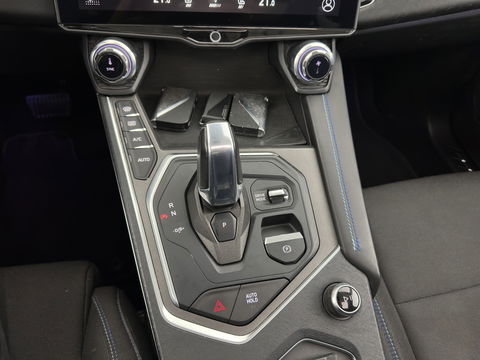 Lynk & Co 01 1.5 (Plug-In) (INCL-BTW) Aut. *PANO | FULL-LED | ADAPTIVE-CRUISE | MICROFIBRE | BLIND-SPOT | MEMORY-PACK | DIGI-COCKPIT | HEATED-SPORTSEATS | TOPVIEW | KEYLESS | DAB+ | NAVI-FULLMAP |  ECC | AMBIENT-LIGHT