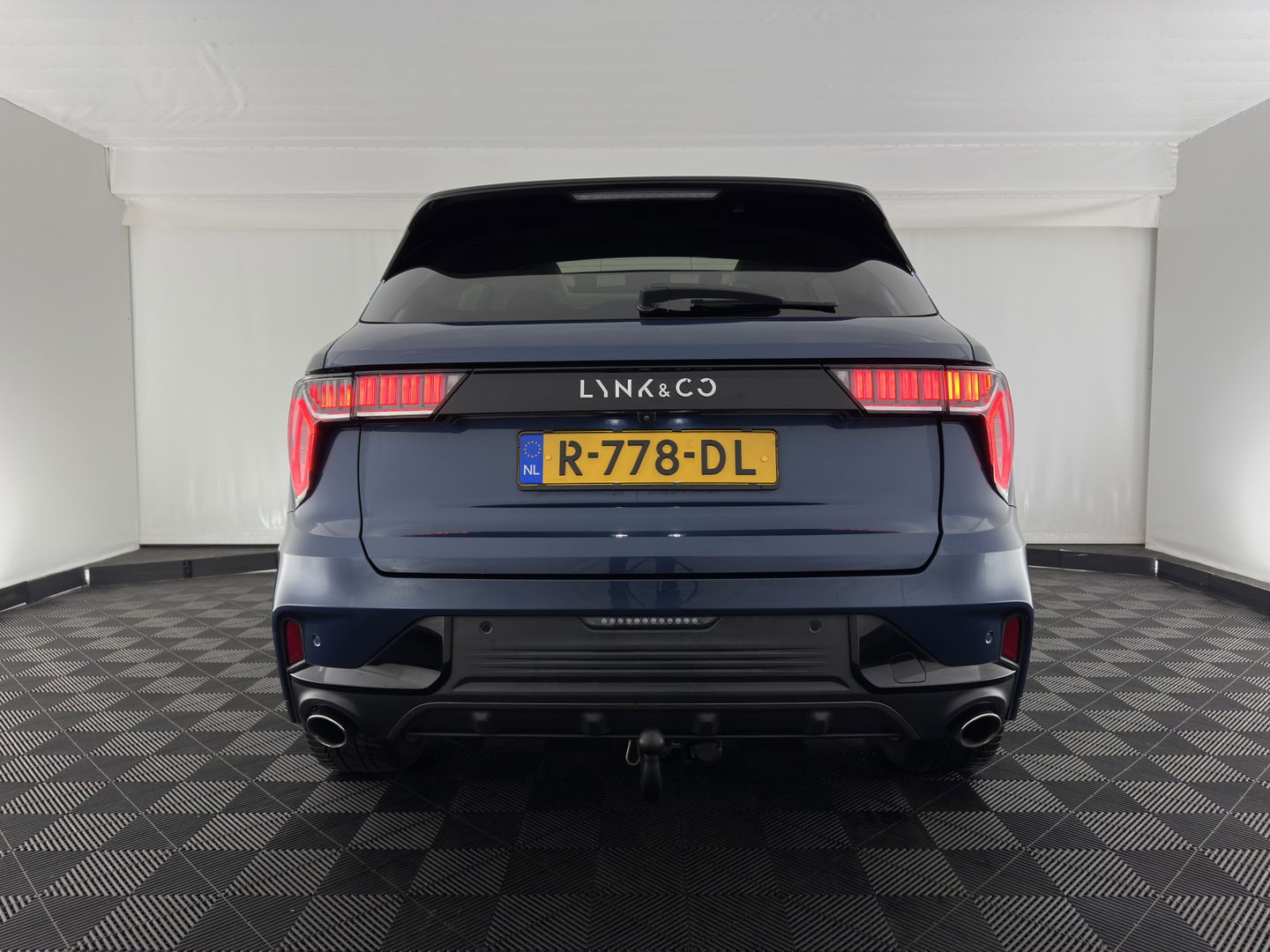 Lynk & Co 01 1.5 (Plug-In) (INCL-BTW) Aut. *PANO | FULL-LED | ADAPTIVE-CRUISE | MICROFIBRE | BLIND-SPOT | MEMORY-PACK | DIGI-COCKPIT | HEATED-SPORTSEATS | TOPVIEW | KEYLESS | DAB+ | NAVI-FULLMAP |  ECC | AMBIENT-LIGHT